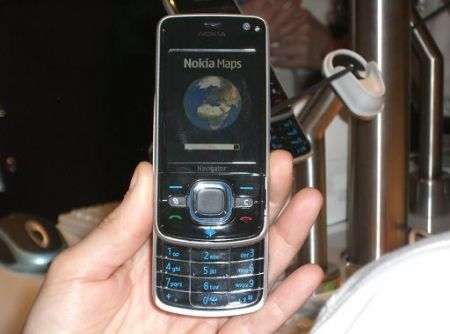 Nokia 6210 Navigator