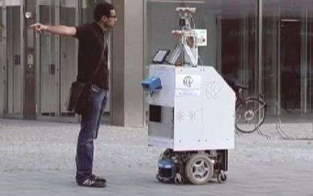 Robot Indicazioni