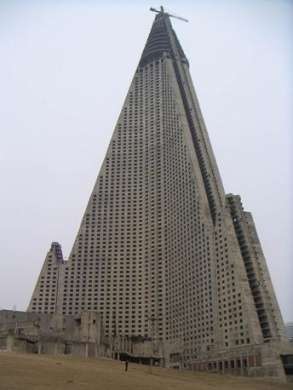 Pyongyang Corea del Nord Ryugyong hotel