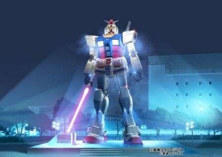 Statua Gundam gigante spada notte