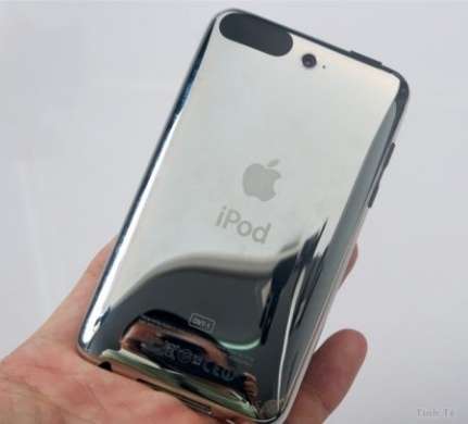 iPod Touch con fotocamera da 2 megapixel
