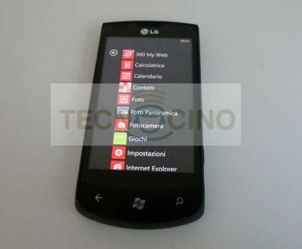 LG Optimus 7 con Windows Phone 7