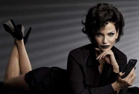 HTC Incredible S Sarah Harding