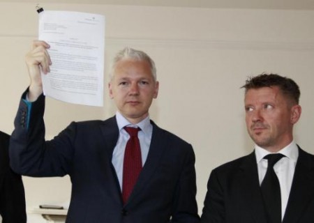 wikileaks julian assange cabli usa