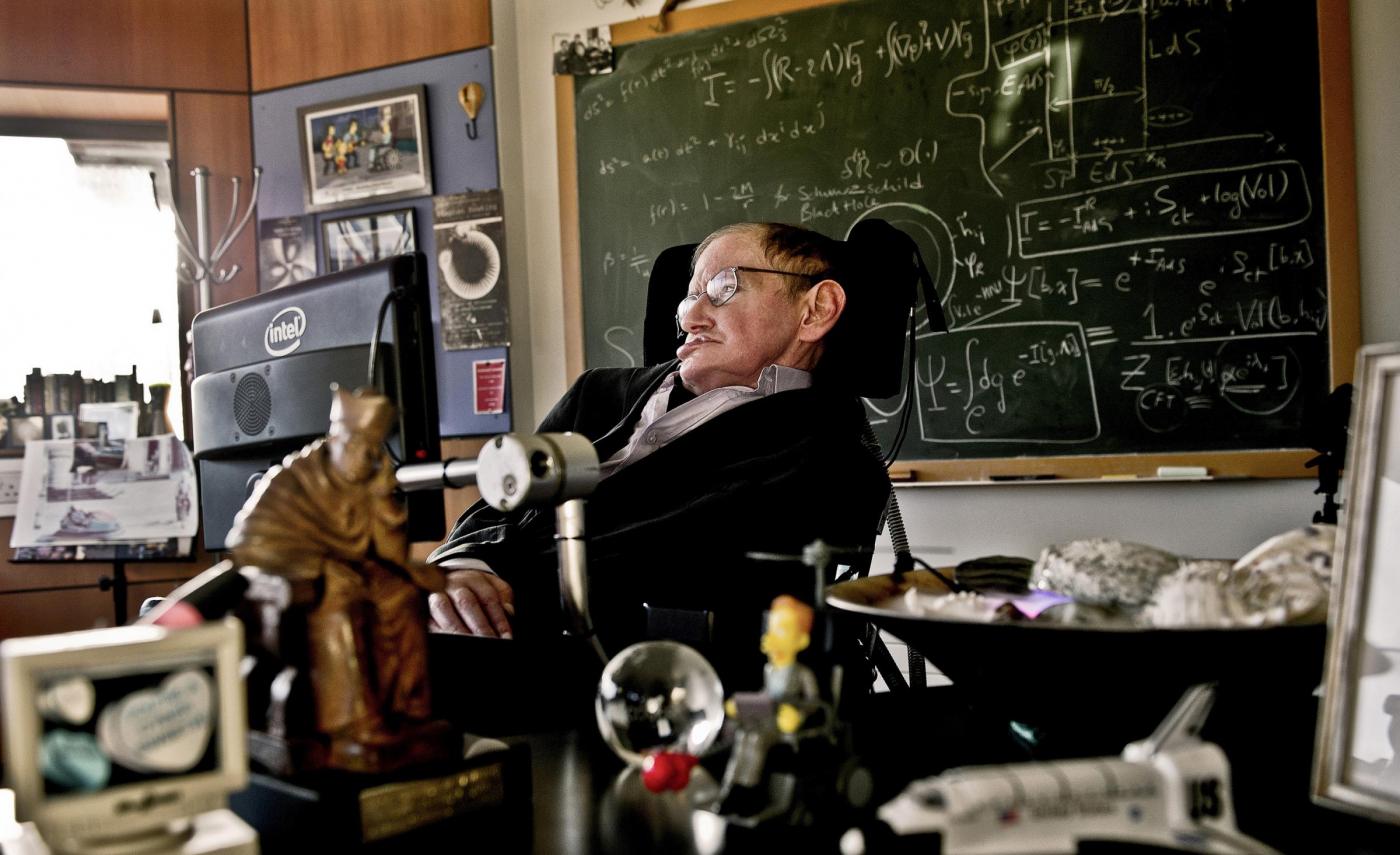 Stephen Hawking libero