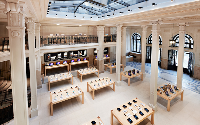 Apple Store furto Parigi