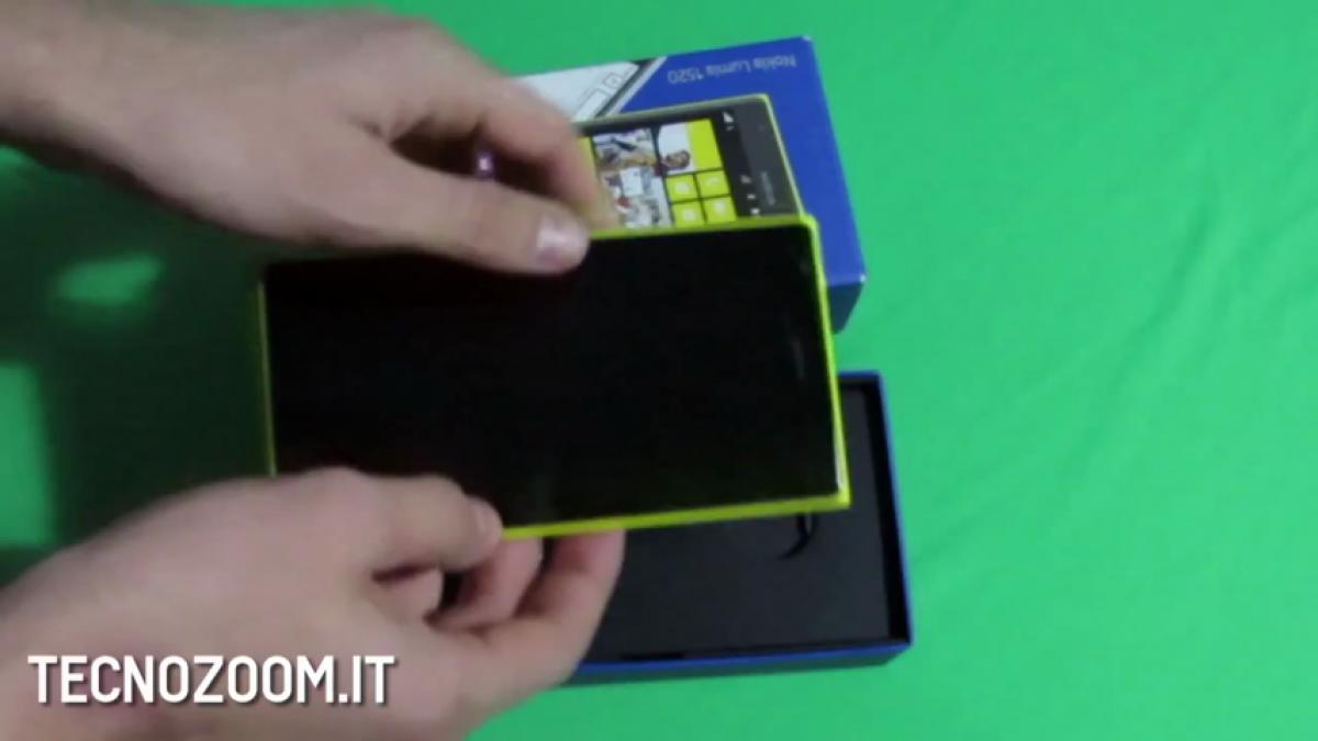 Nokia Lumia 1520 video recensione del gigante FOTO e VIDEO