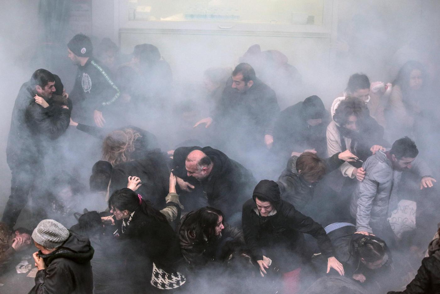 Istanbul, scontri dopo funerale la morte di Berkin Elvan