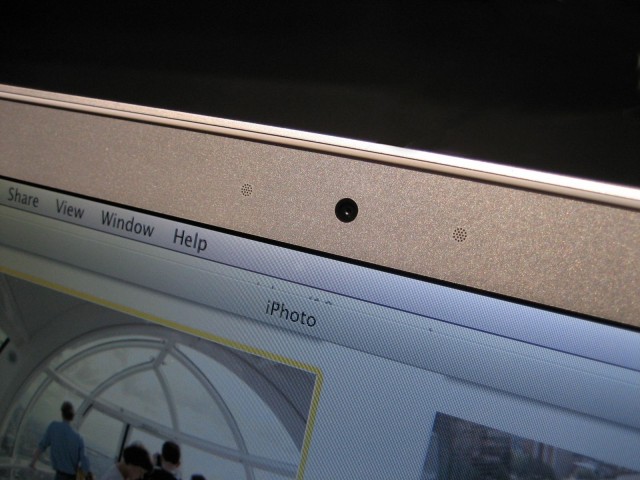 Usare la videocamera iSight per Mac come videosorveglianza