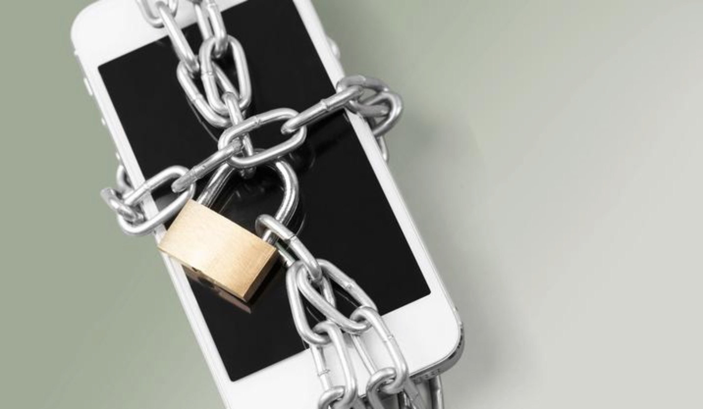 FBI sblocca l'iPhone di San Bernardino