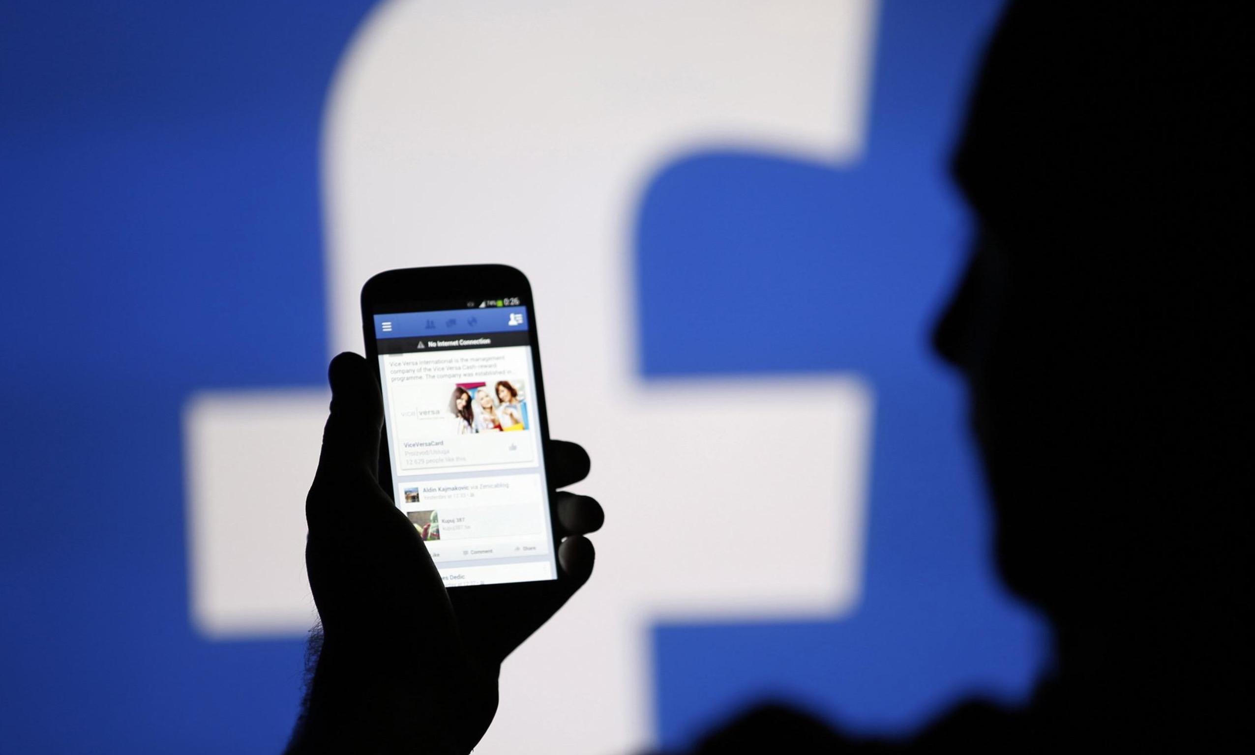 Facebook nasconde post dal diario