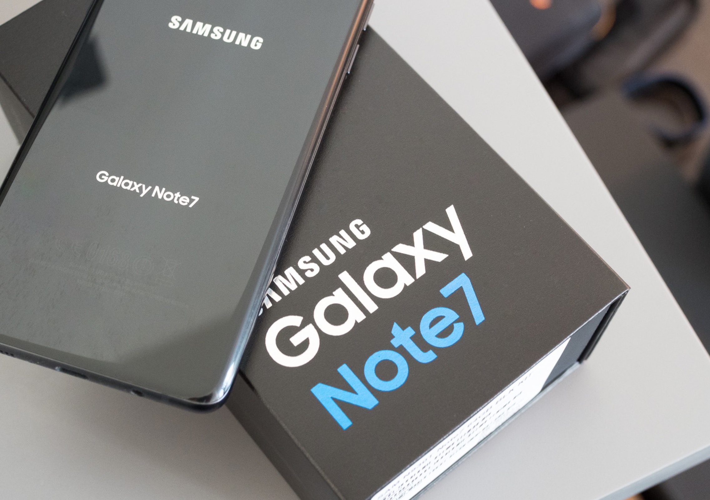 Galaxy Note 7 vietato aereo e crociere