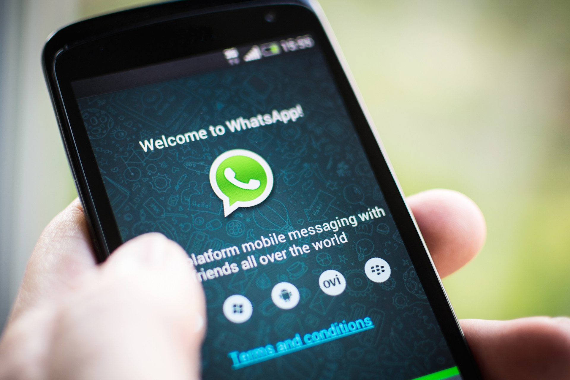 WhatsApp trucchi e consigli pratici iPhone e Android