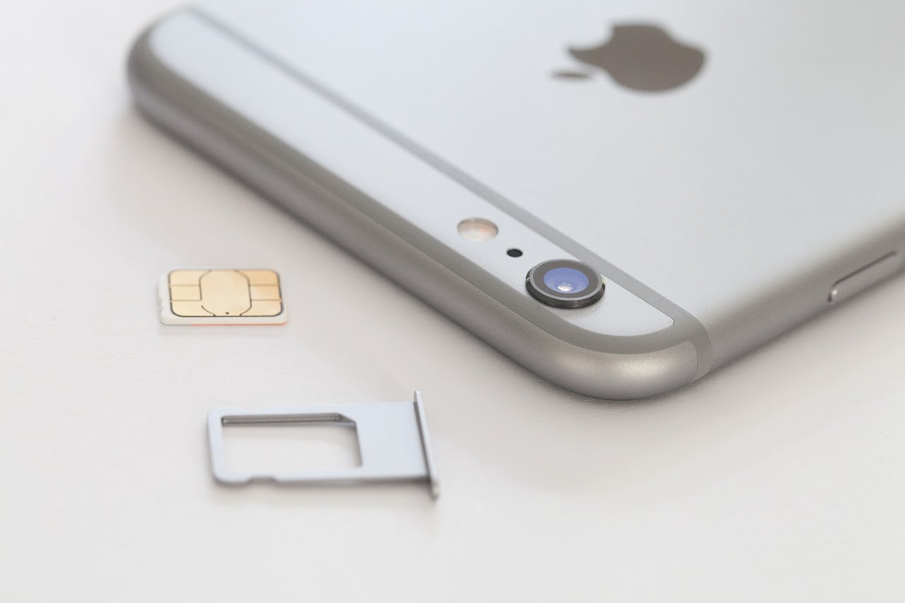 iPhone cosa succede cambio SIM