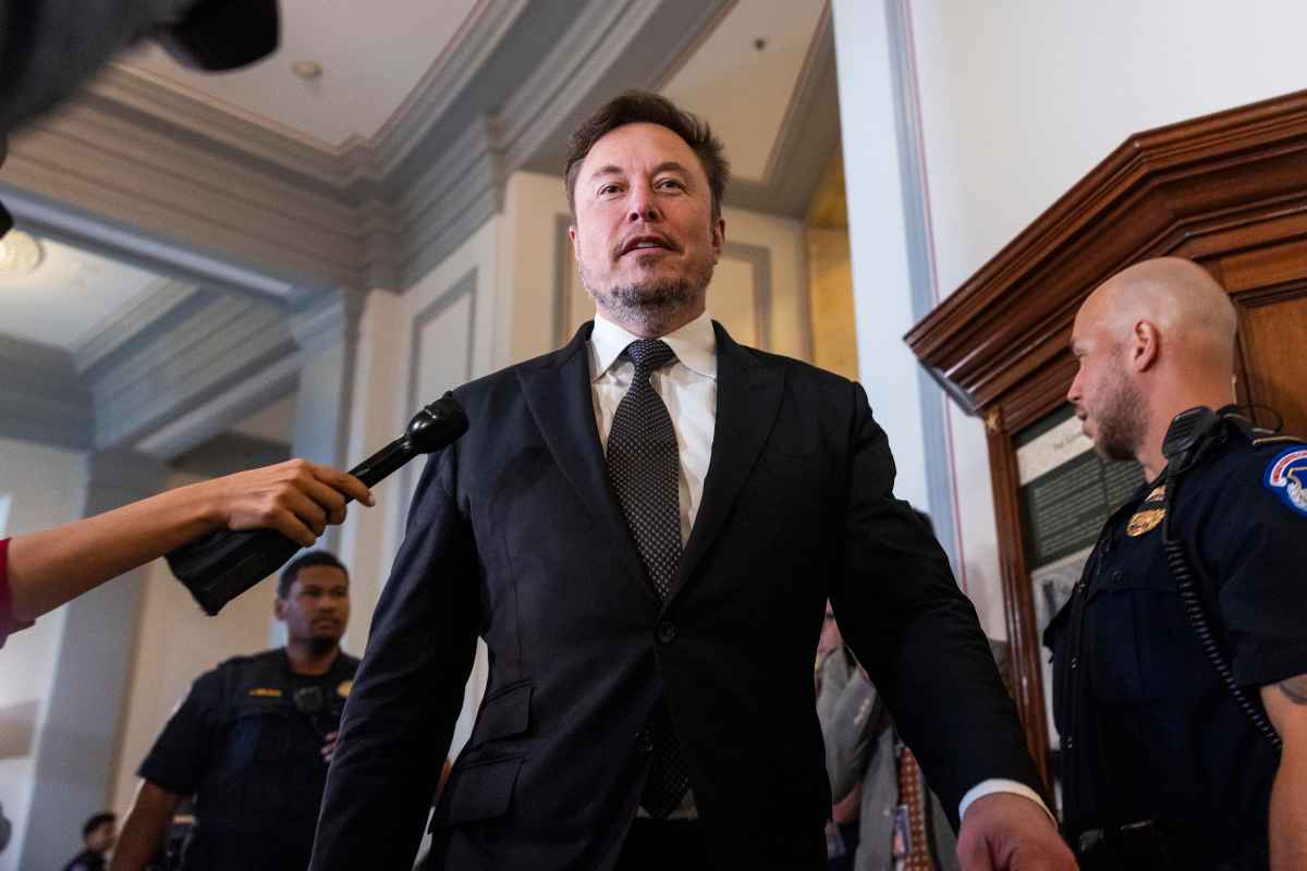 Elon Musk, licenziato un altro dipendente