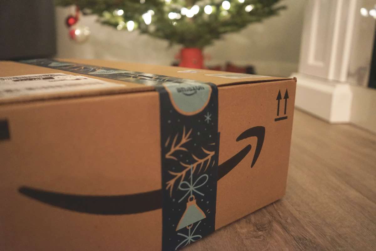 Decisione shock di Amazon per le vendite in Italia
