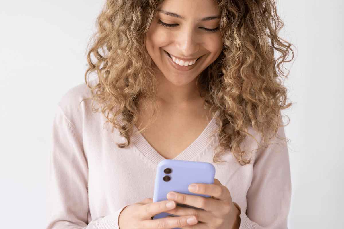 Tenere in buona salute il proprio smartphone: consigli e la buona abitudine